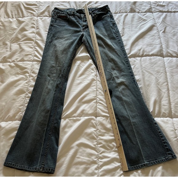 l.e.i. Women's Junior Flared Leg Low Rise Jeans Size 9 Faded Denim Y2K - Picture 9 of 11